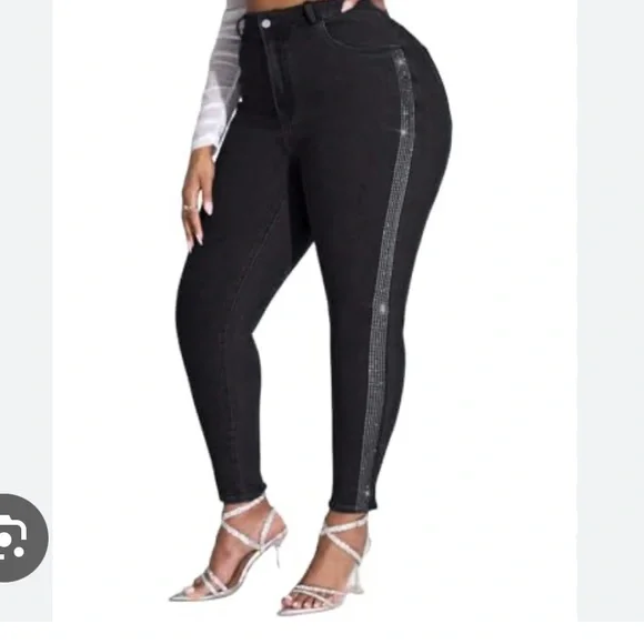 Libby Edelman Black Straight Leg Jeans with Sequin Trim - Picture 2 of 13